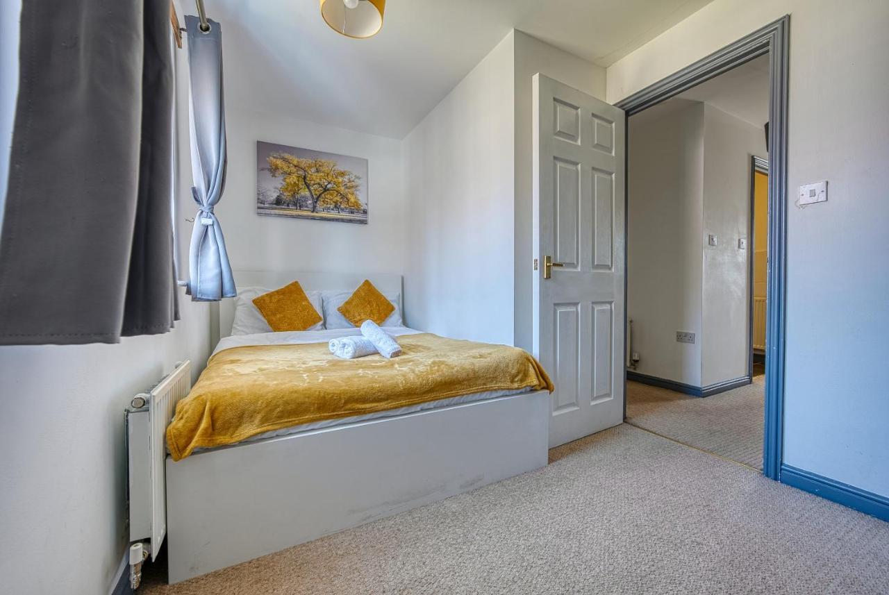 Nec Exhibitor Home, Stay Near Birmingham Airport Eksteriør billede