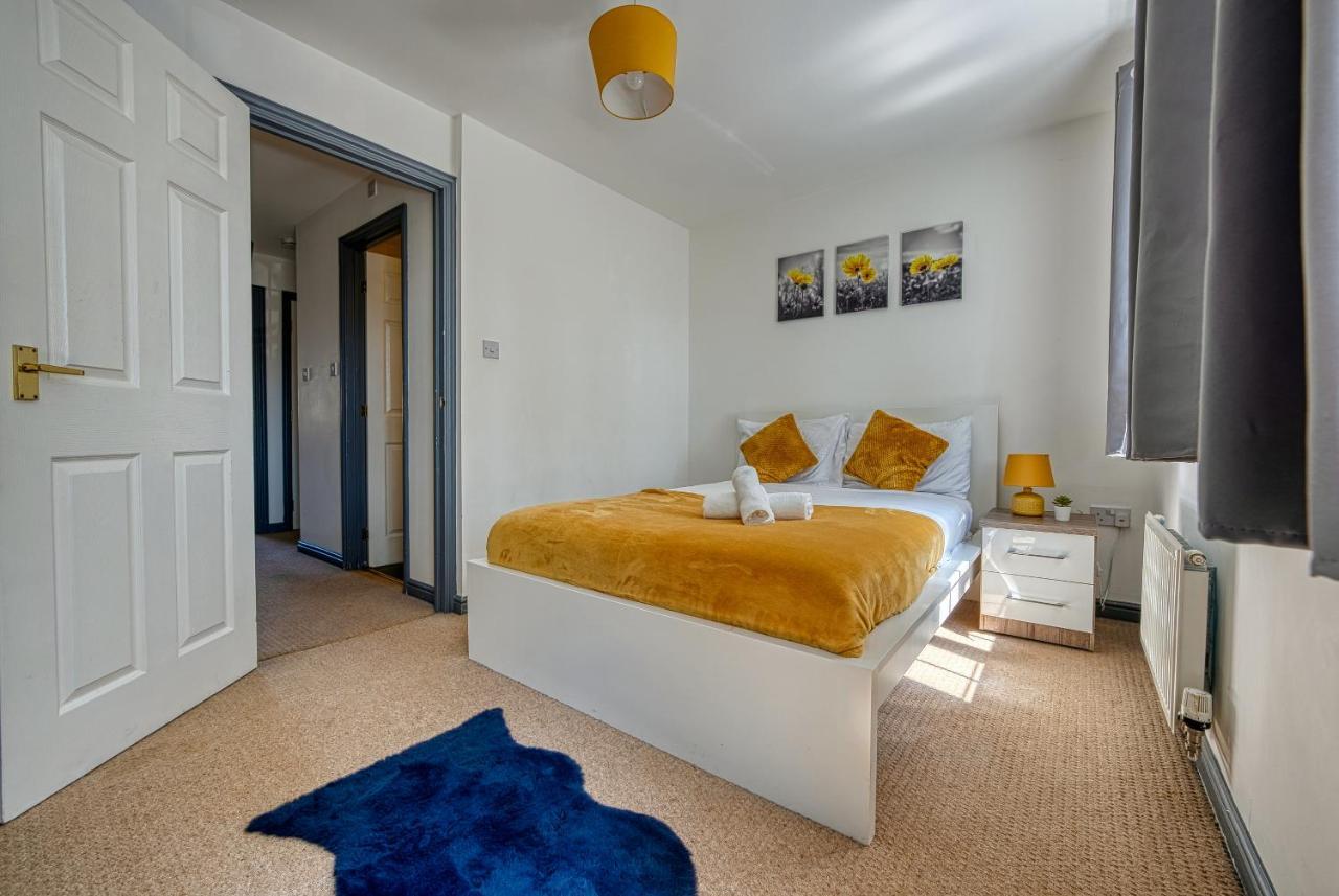 Nec Exhibitor Home, Stay Near Birmingham Airport Eksteriør billede