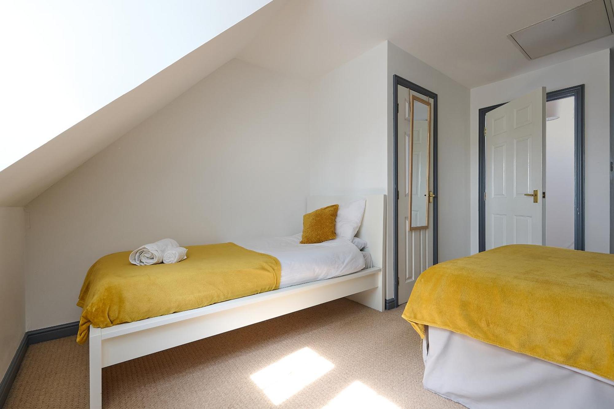 Nec Exhibitor Home, Stay Near Birmingham Airport Eksteriør billede