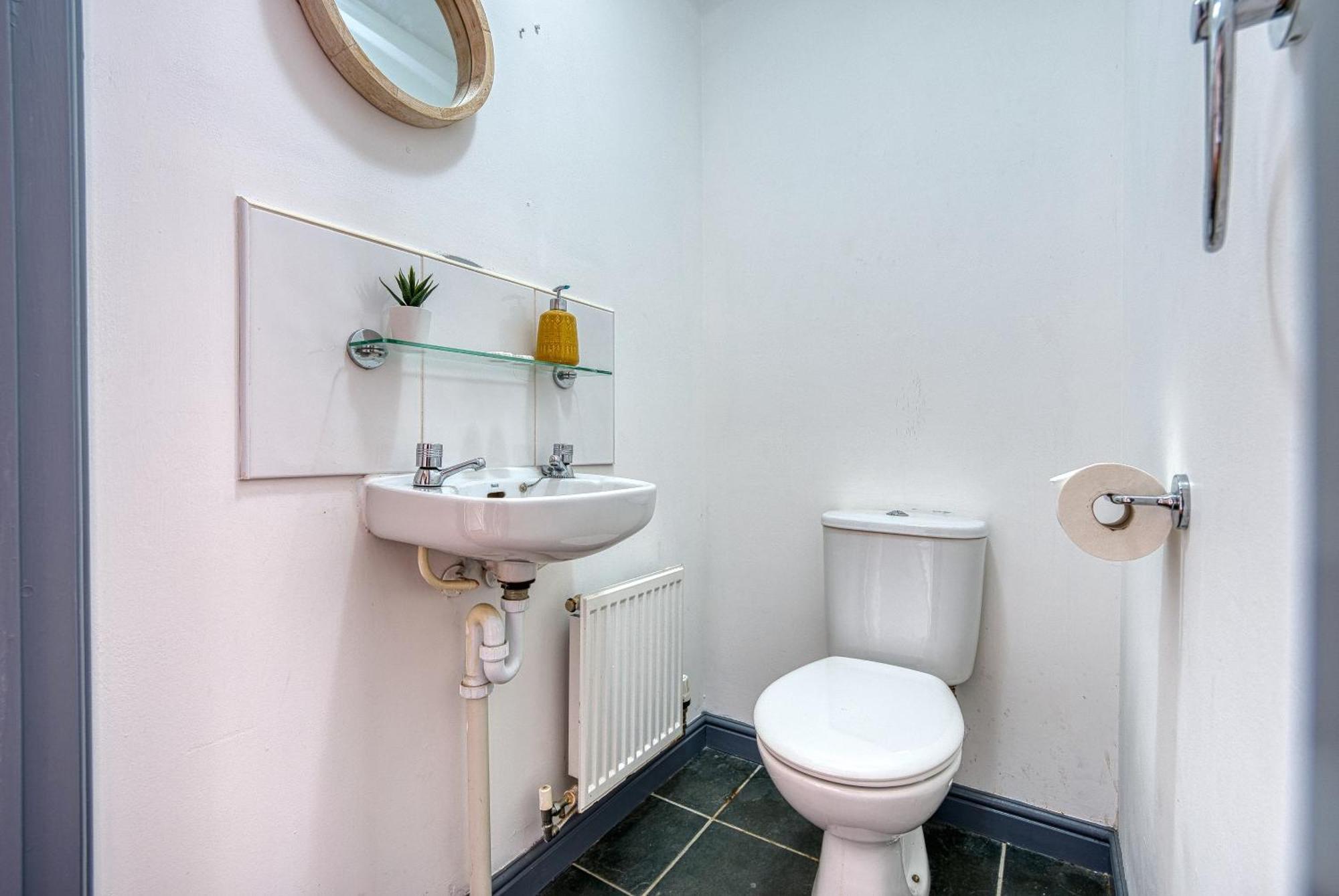 Nec Exhibitor Home, Stay Near Birmingham Airport Eksteriør billede