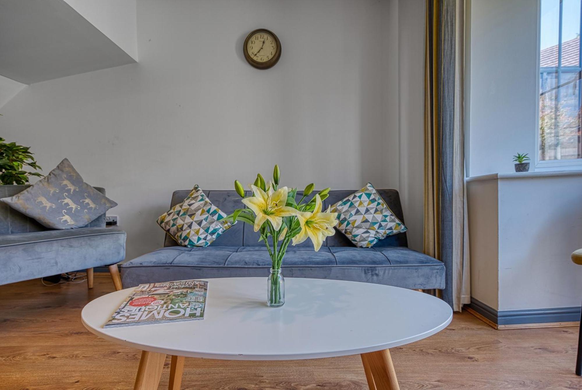 Nec Exhibitor Home, Stay Near Birmingham Airport Eksteriør billede